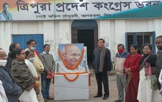 Congress Pays Tribute to Mahatma Gandhi on his Assassination Day Congress Pays Tribute to Mahatma Gandhi on his Assassination Day